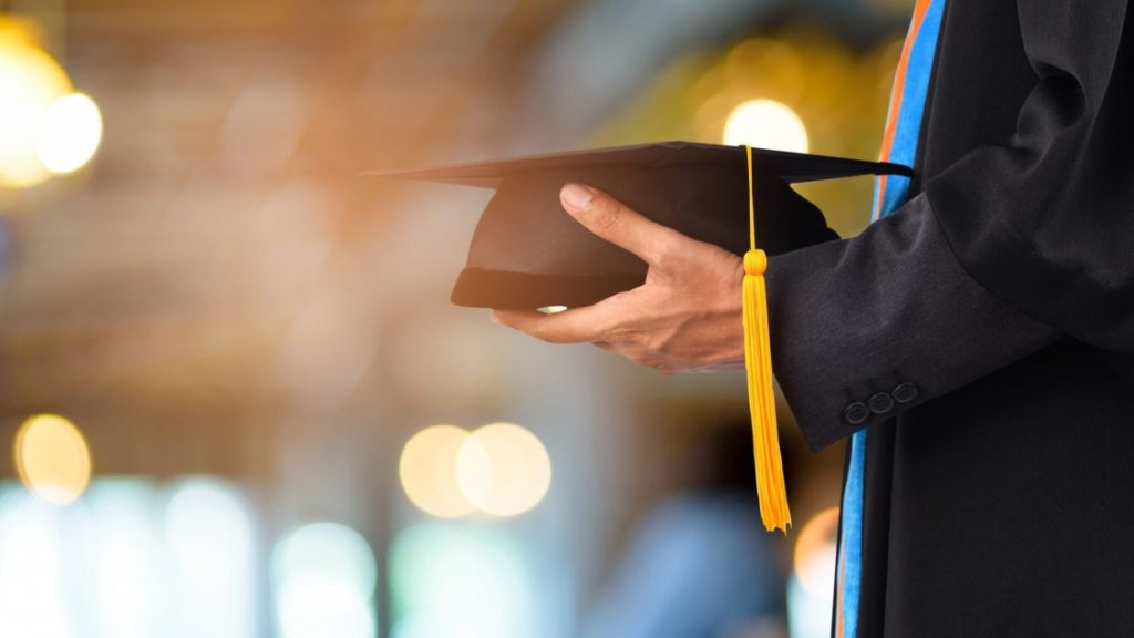 اكتشف آفاق التعليم المصري للسعوديين